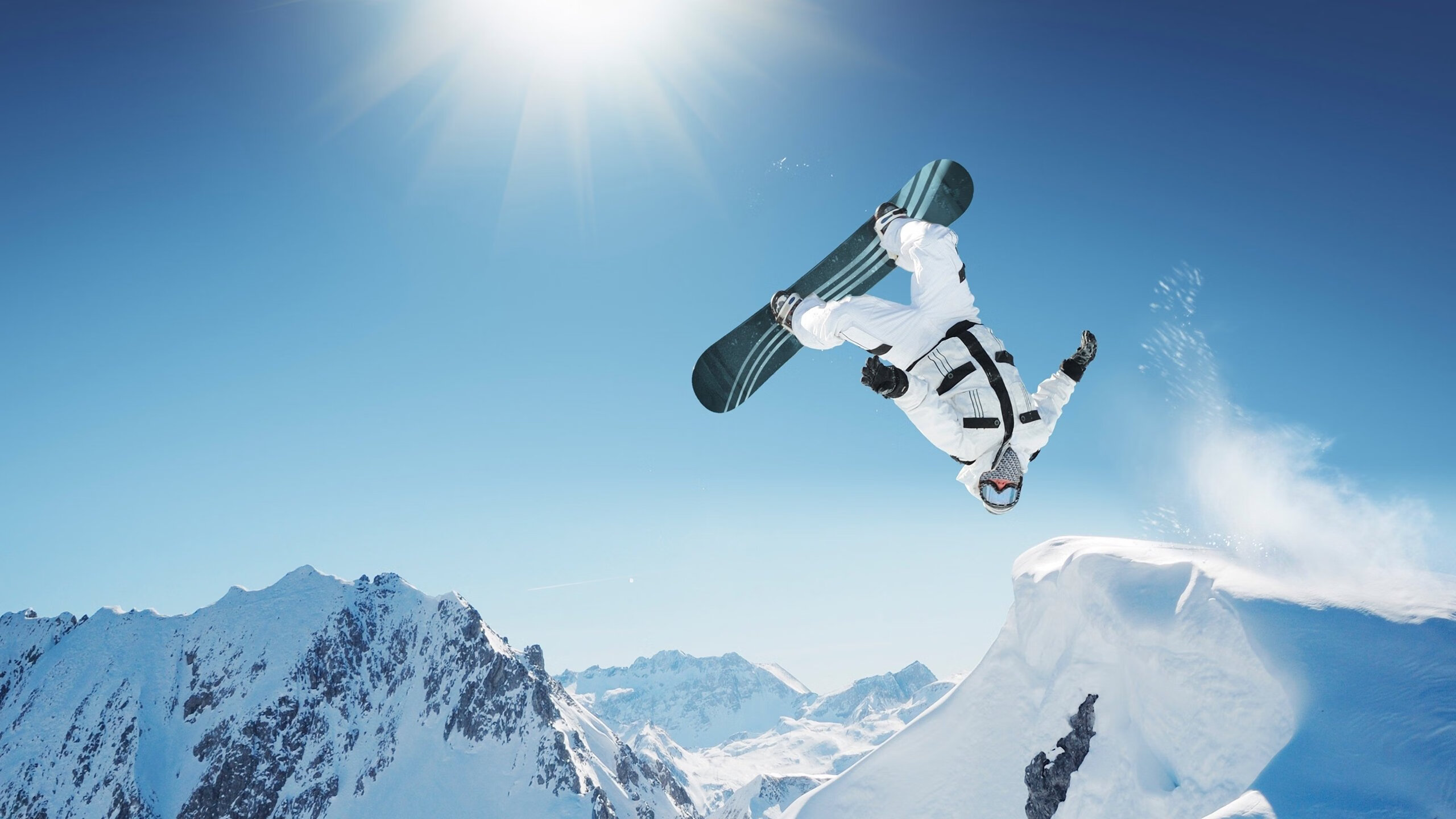 女子接力队伍起跳对比 中美反应领先,女子接力赛逆袭